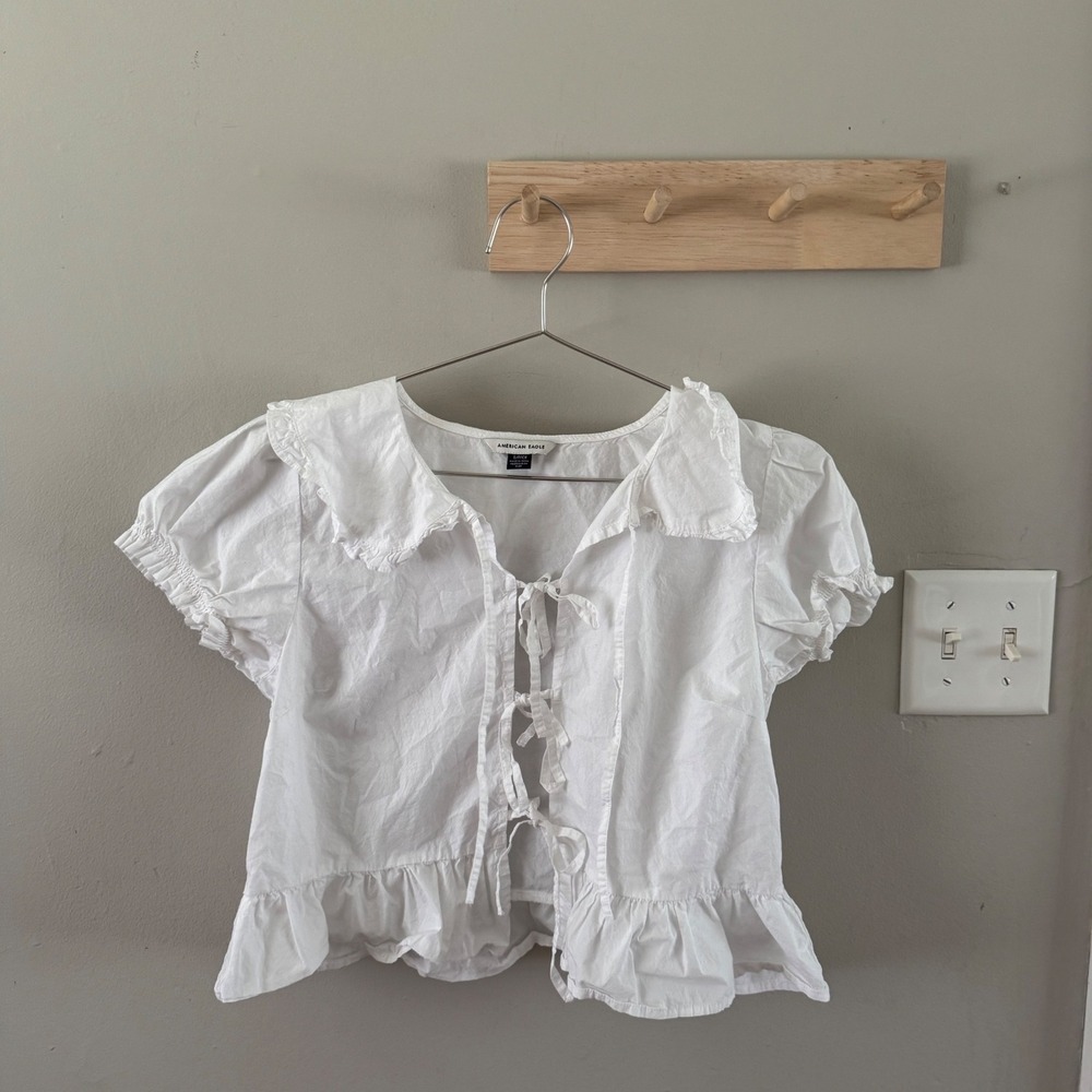 American Eagle tie top shirt